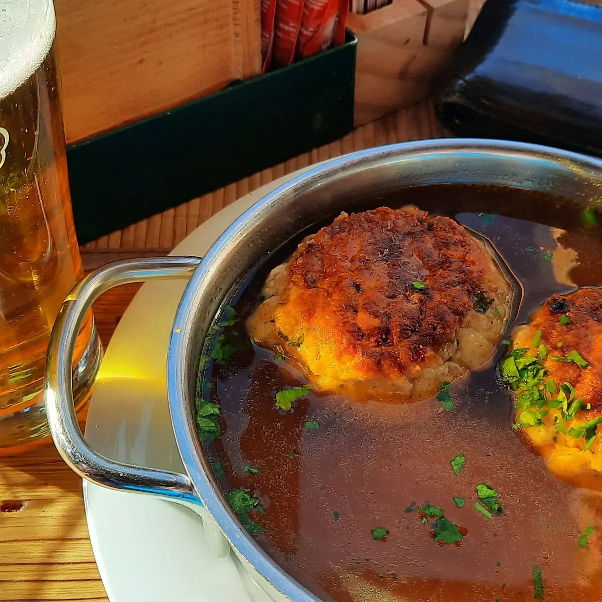 Kaspressknödelsuppe