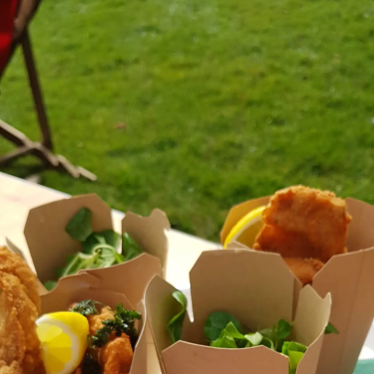Backhenderl Mit Erdäpfel-vogerlsalat