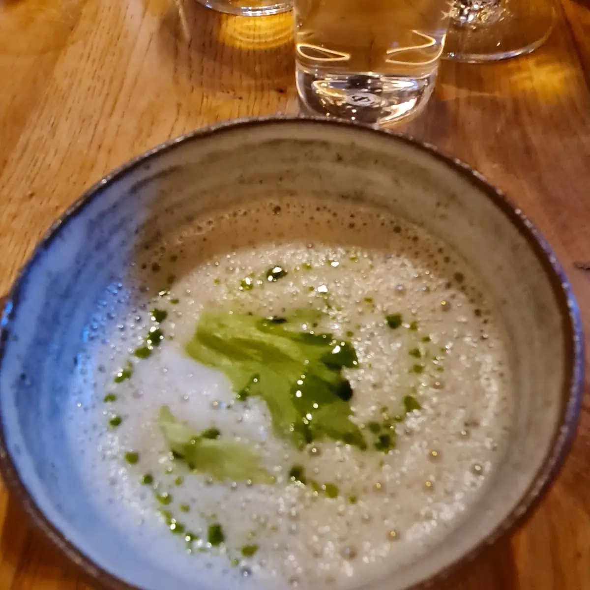 Kräuterschaumsüppchen