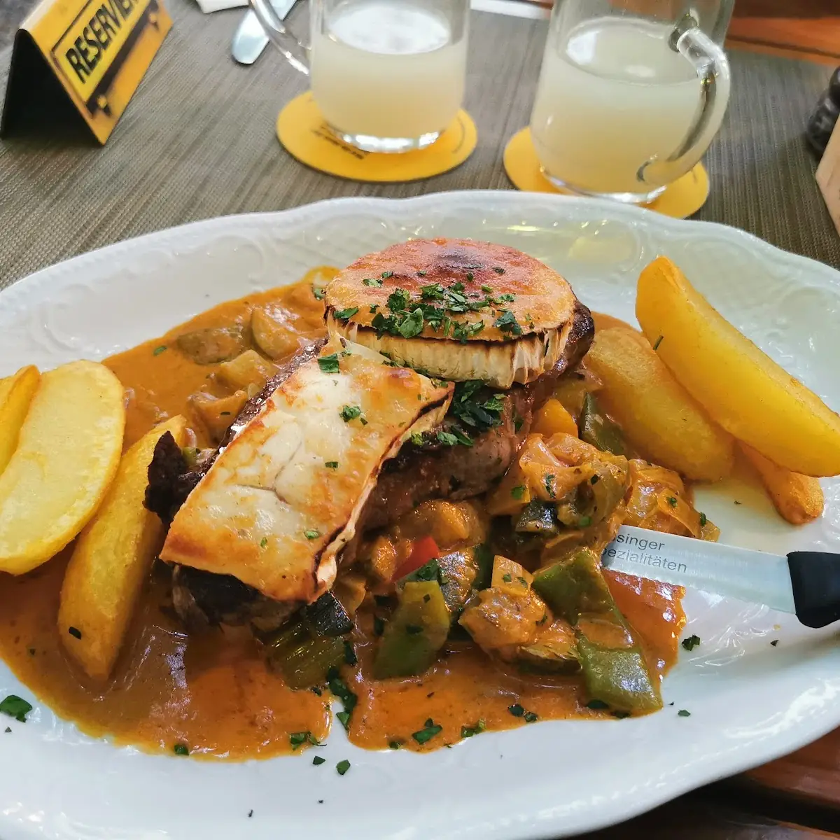 Beiriedschnitte Mit Ziegenkäse Überbacken