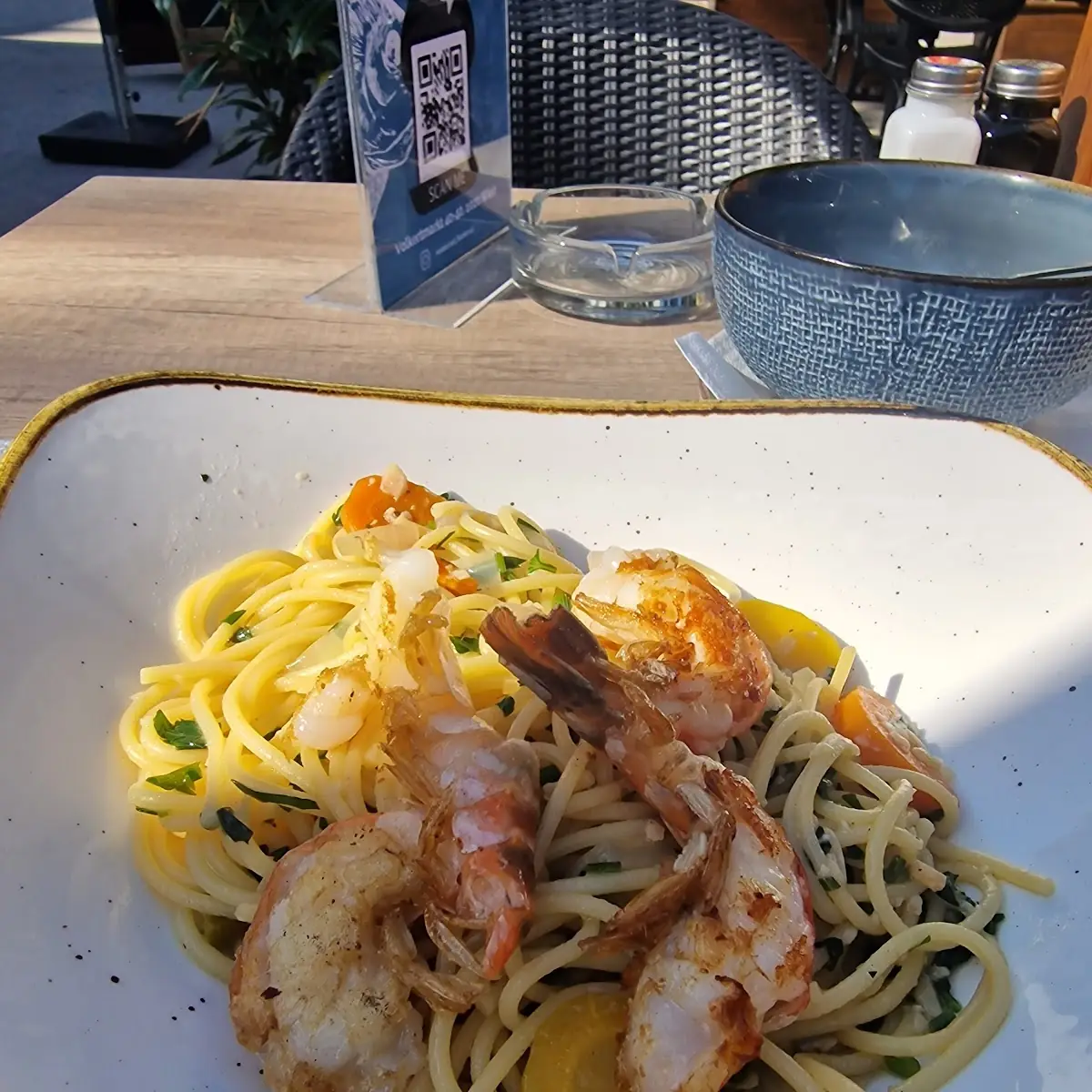 Spagetti Mit Gegrellte Garnellen