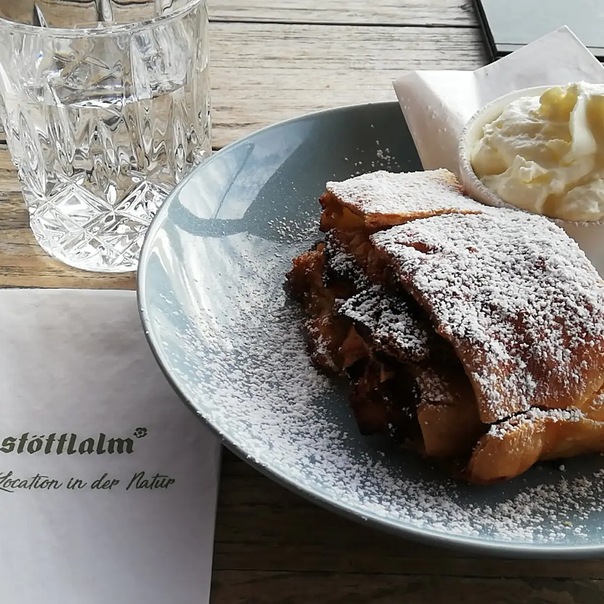 Apfelstrudel