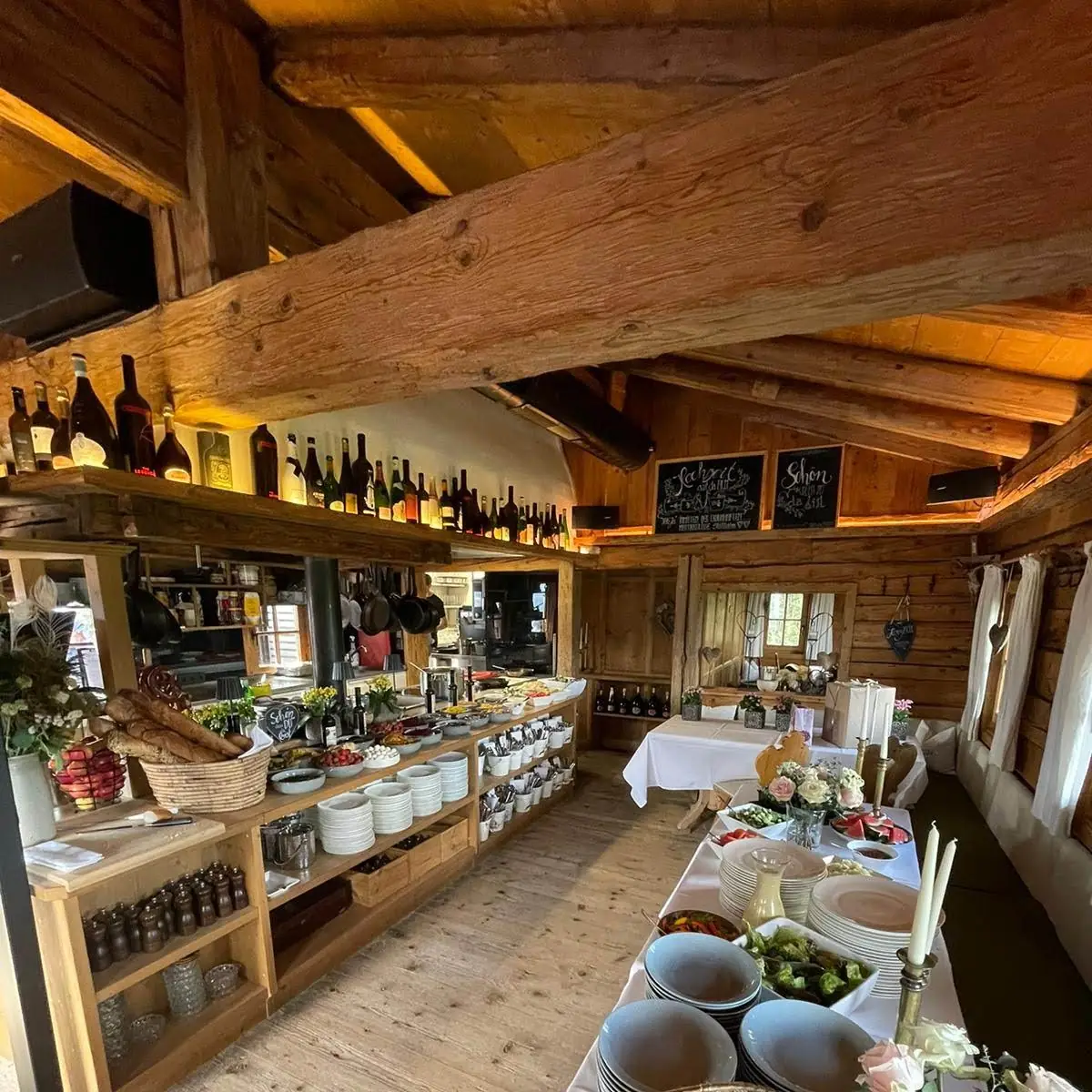 Grillbuffet Und Salat Buffet