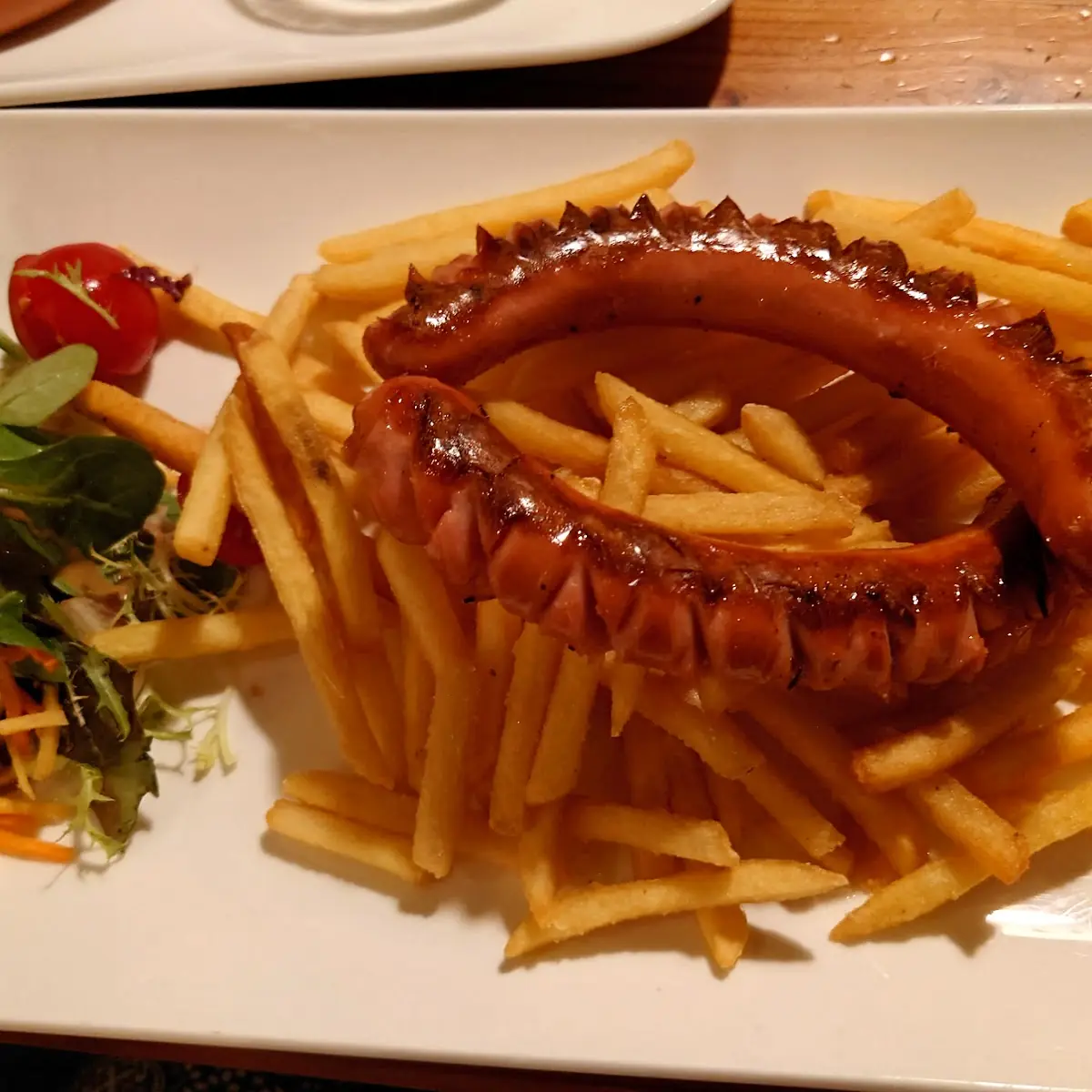Currywurst Mit Pommes