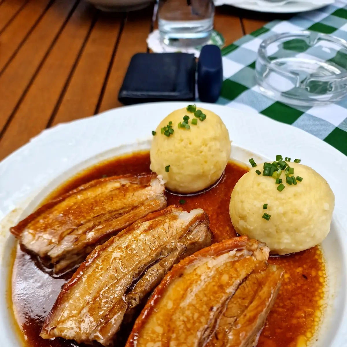 Schweinsbraten Vom Jungkarree