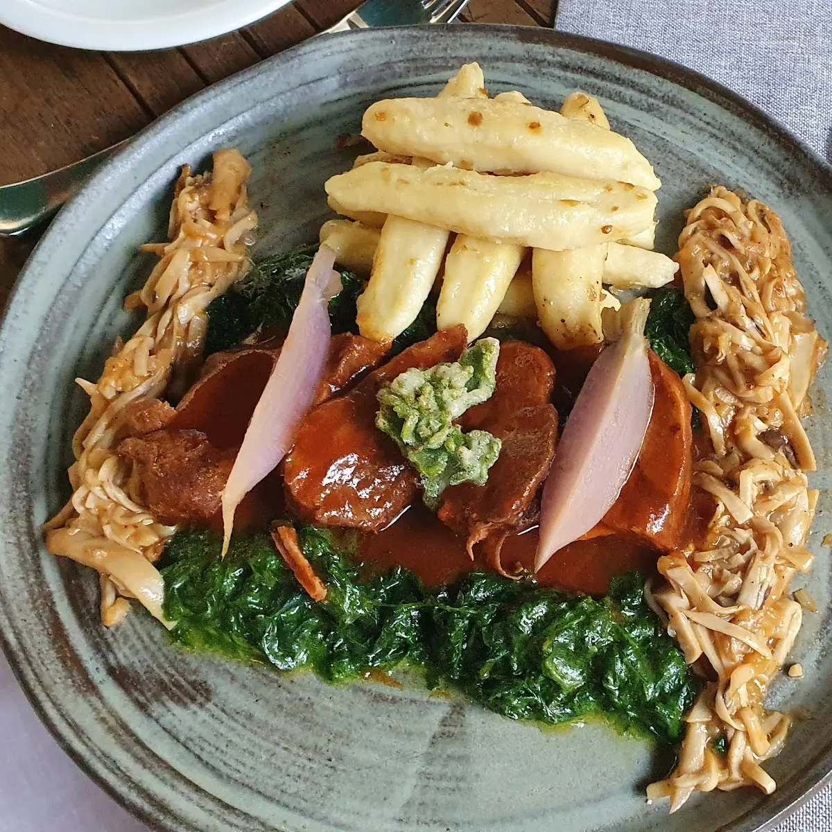 Geschmortes Wildschwein