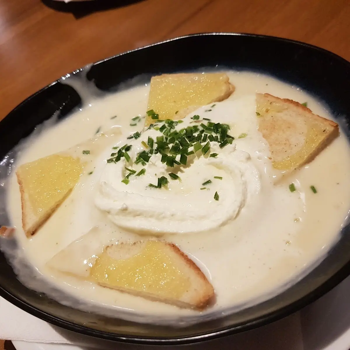 Käsesuppe