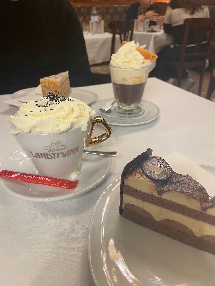 Mozart Torte