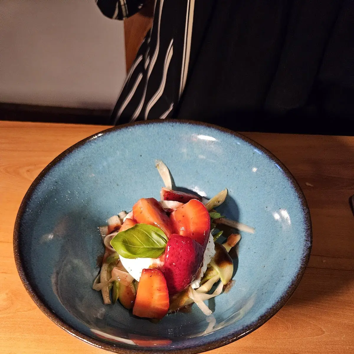Burrata with Strawberry and Asperagus