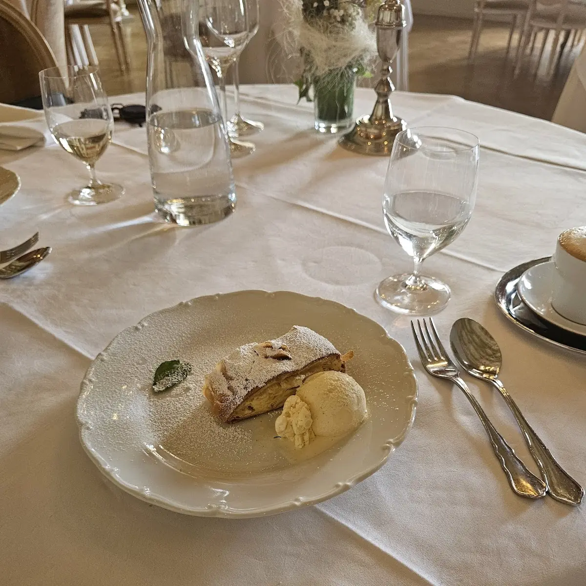 Topfenstrudel