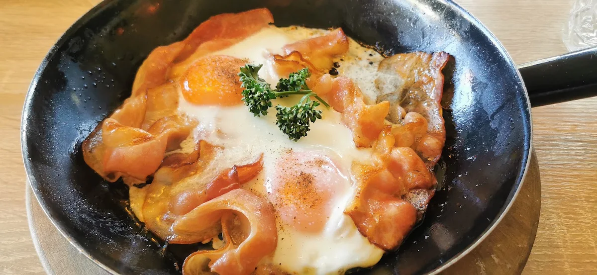 Bacon & Eggs