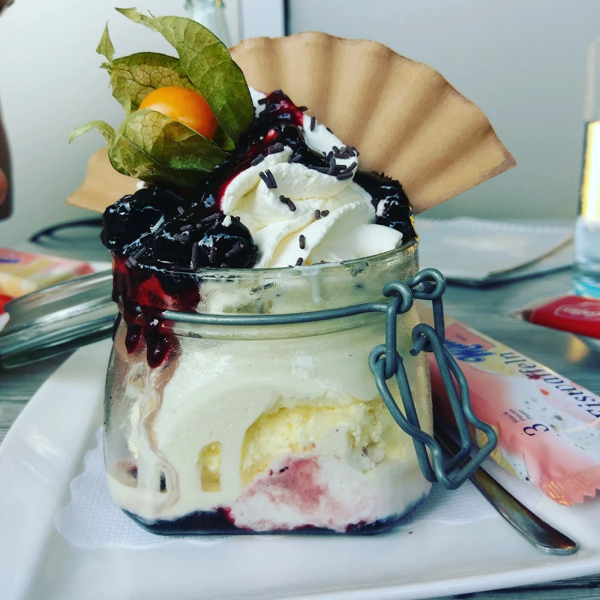 Schwarzwälderkirsch Becher