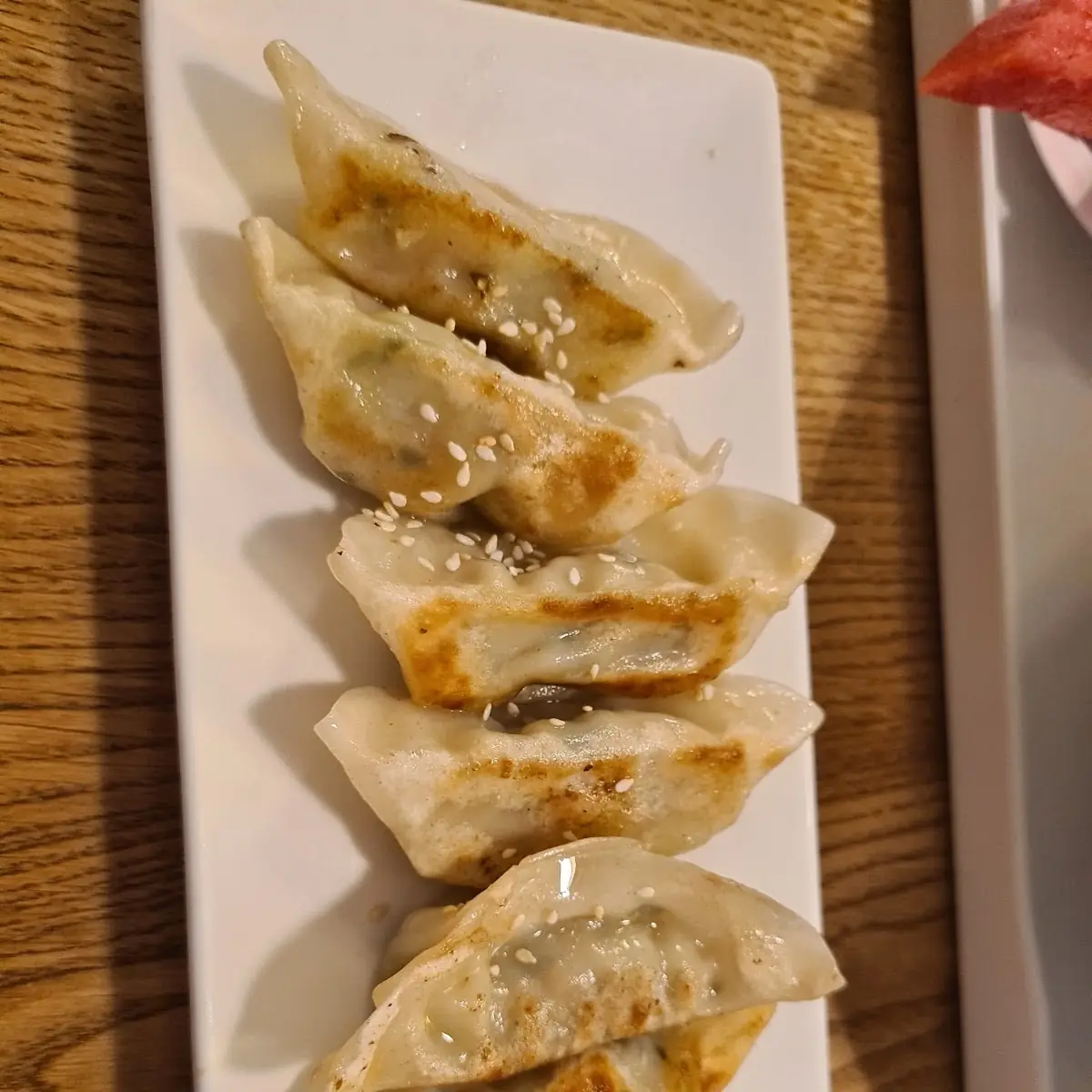 Stück Gyoza