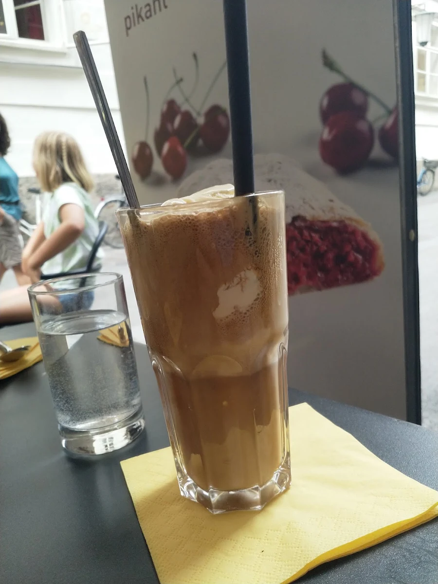 Latte Macchiato