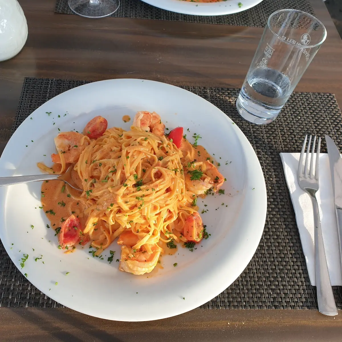 Nudeln Mit Shrimps In Weiswein Soße