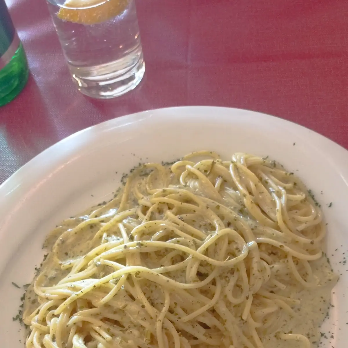 Spaghetti Mit Knoblauch Und Sahne