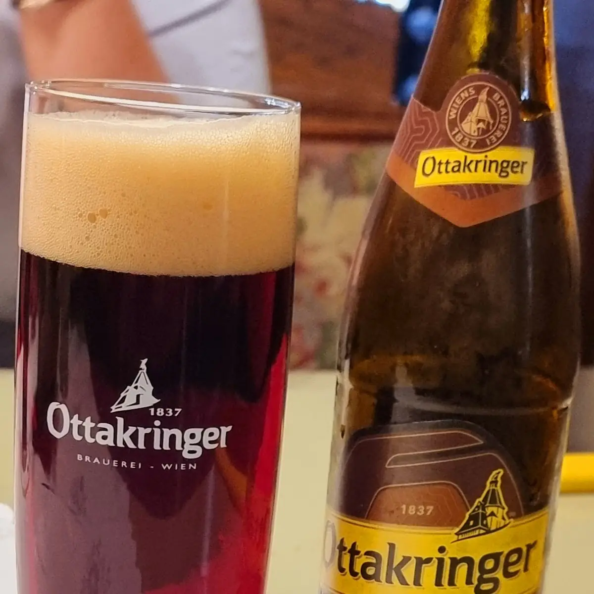 Dunkles Bier