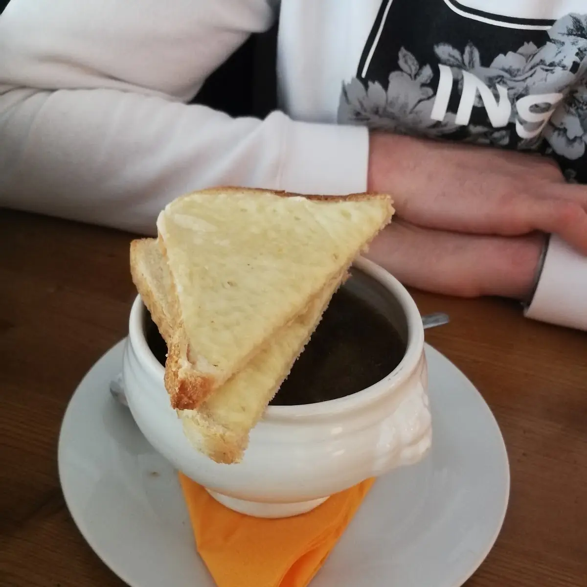 Zwiebelsuppe