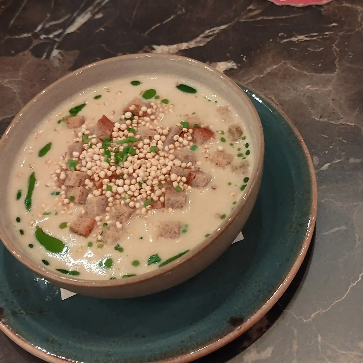 Knoblauchcremesuppe