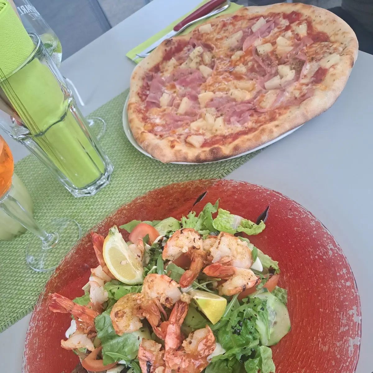 Salat Nach Art Des Hauses Topping Auf Anfrage Und Teuer