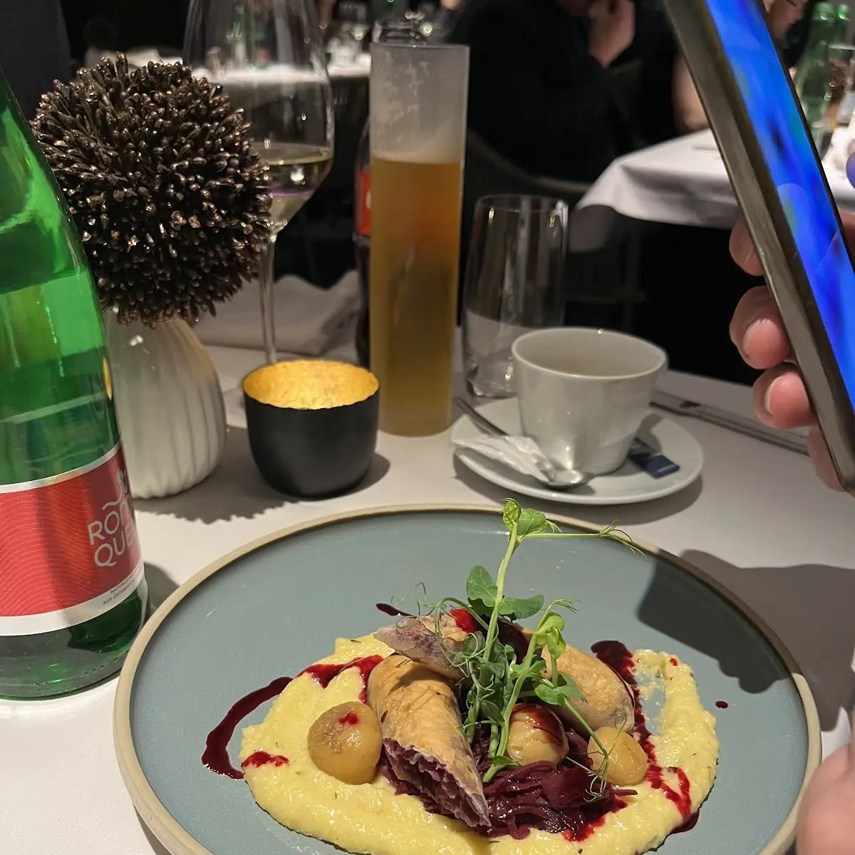 Polenta Mit Rotebeeterolle