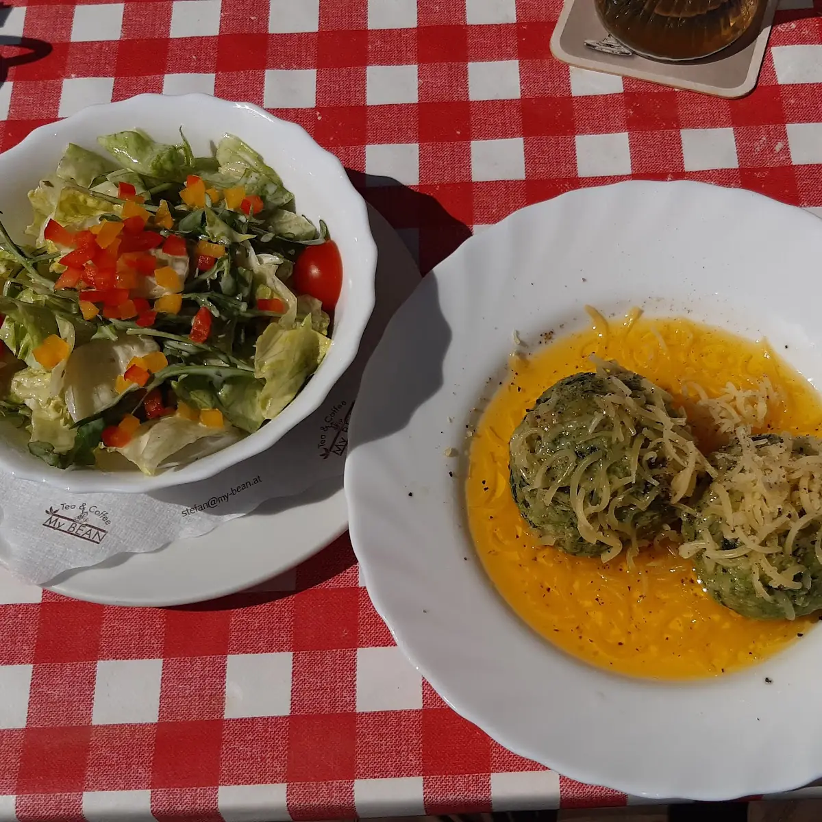 Flaumiger Spinatknödel