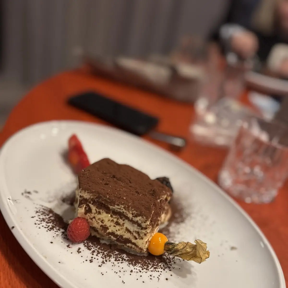 Tiramisu Feline