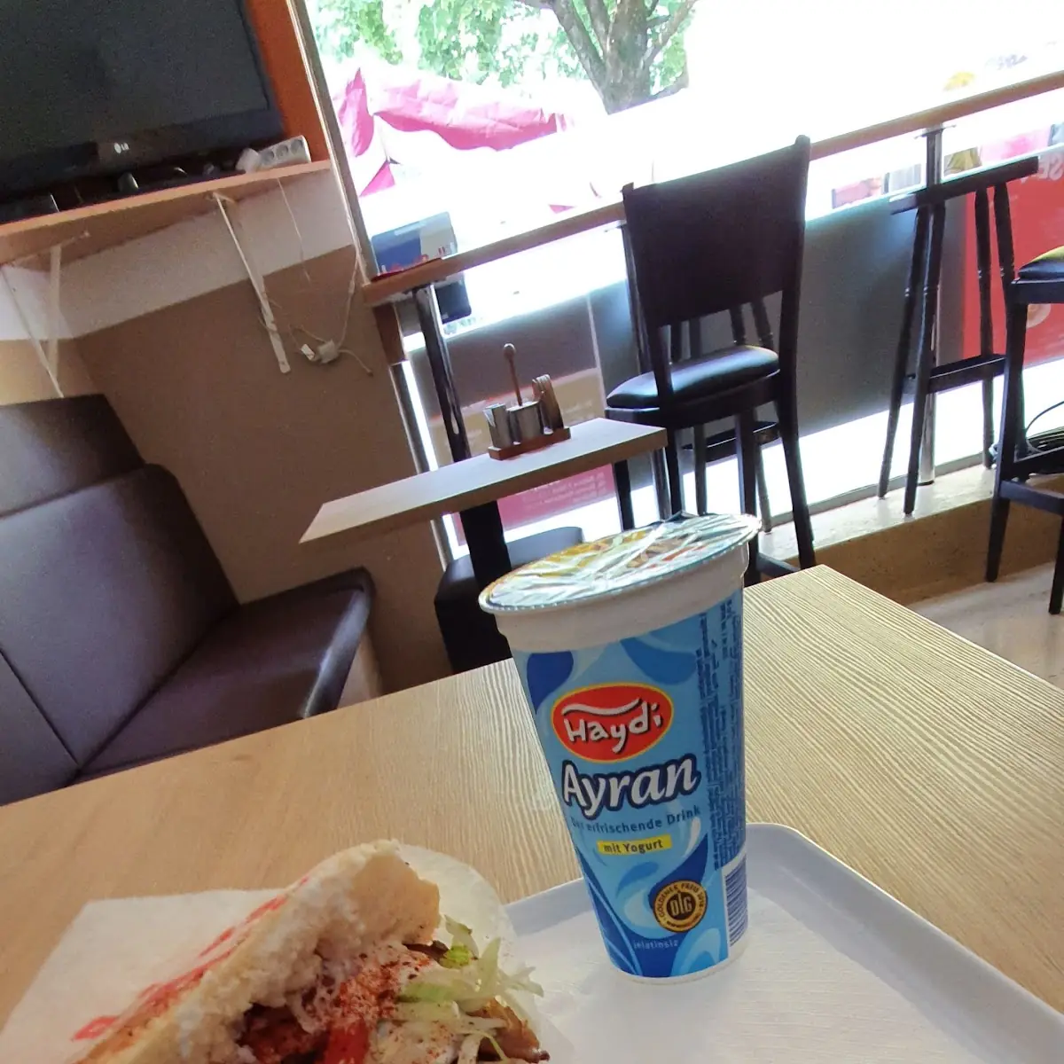 Döner Und Ayran