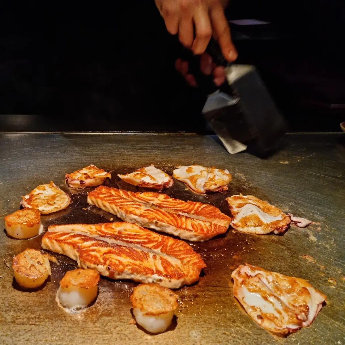 Jakobsmuscheln Lachs Und Tintenfisch