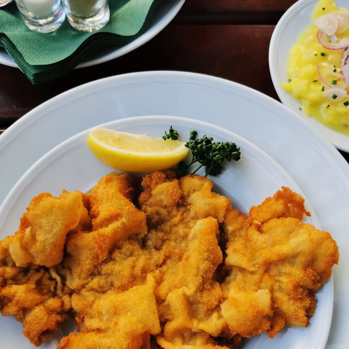 Wiener Schnitzel Mit Kartoffelsalat Klein