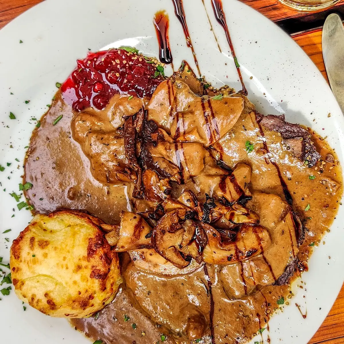 Hirsch Raten Mit Steinpilzen Und