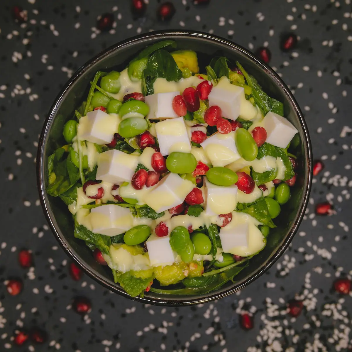 Frühlingszwiebel Spicy Avocado