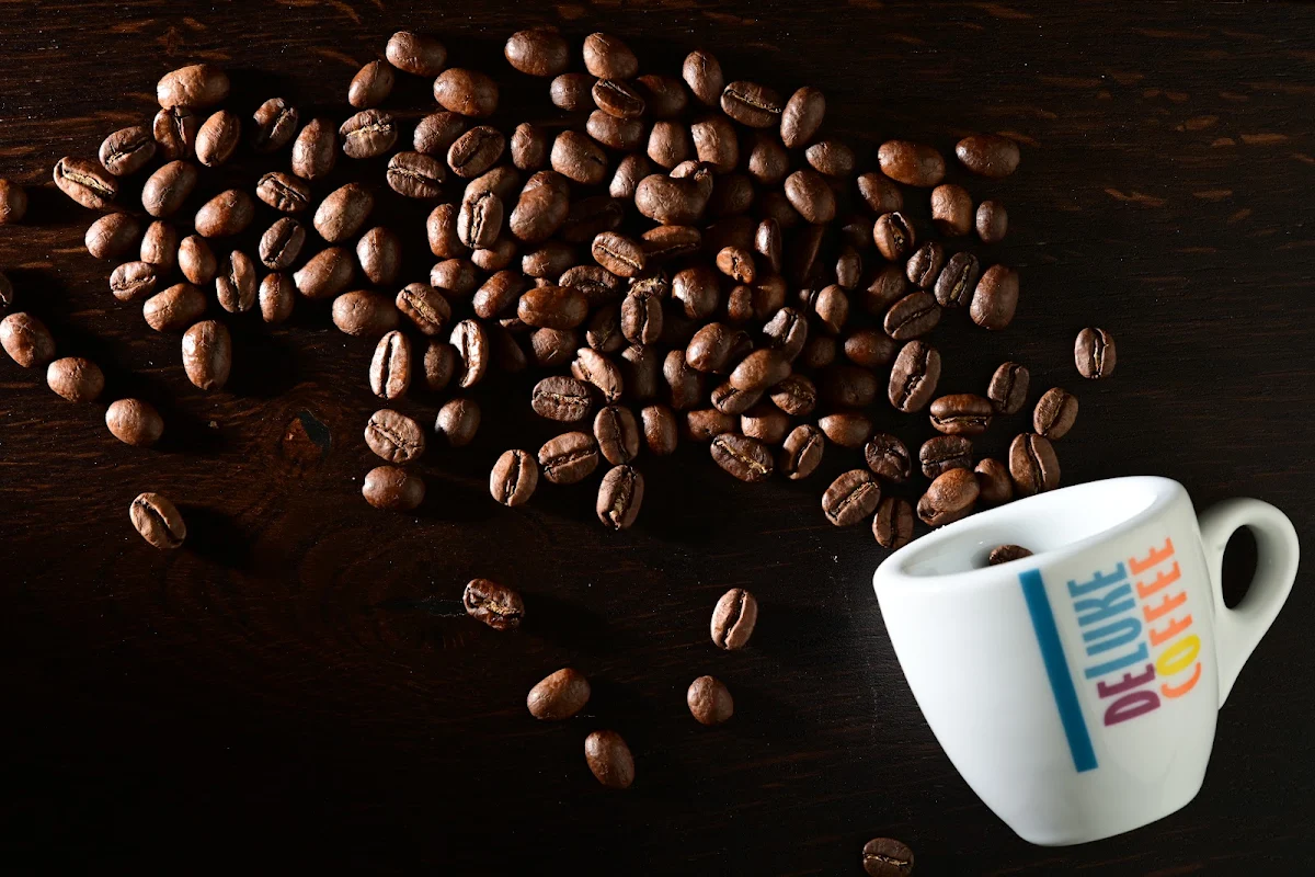 Highlights, Deluke Coffee