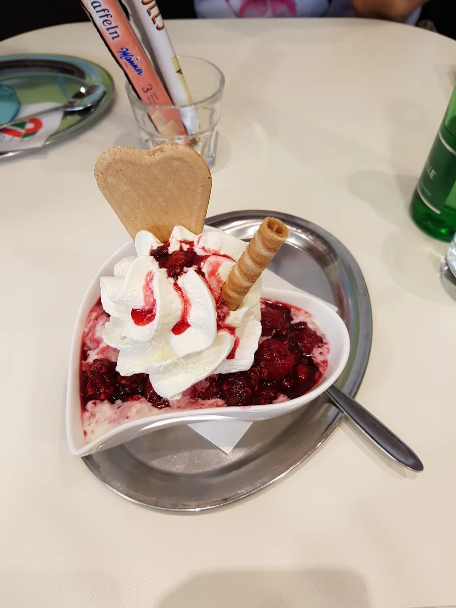 Stracciatella Amarena