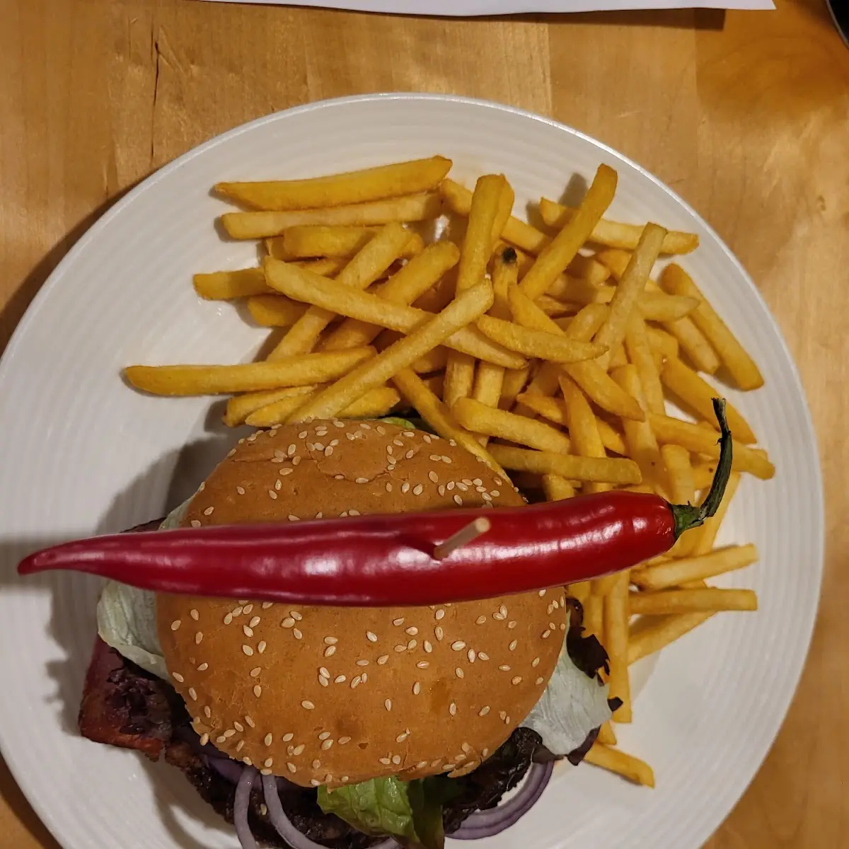 Spicy Steakhouse Burger