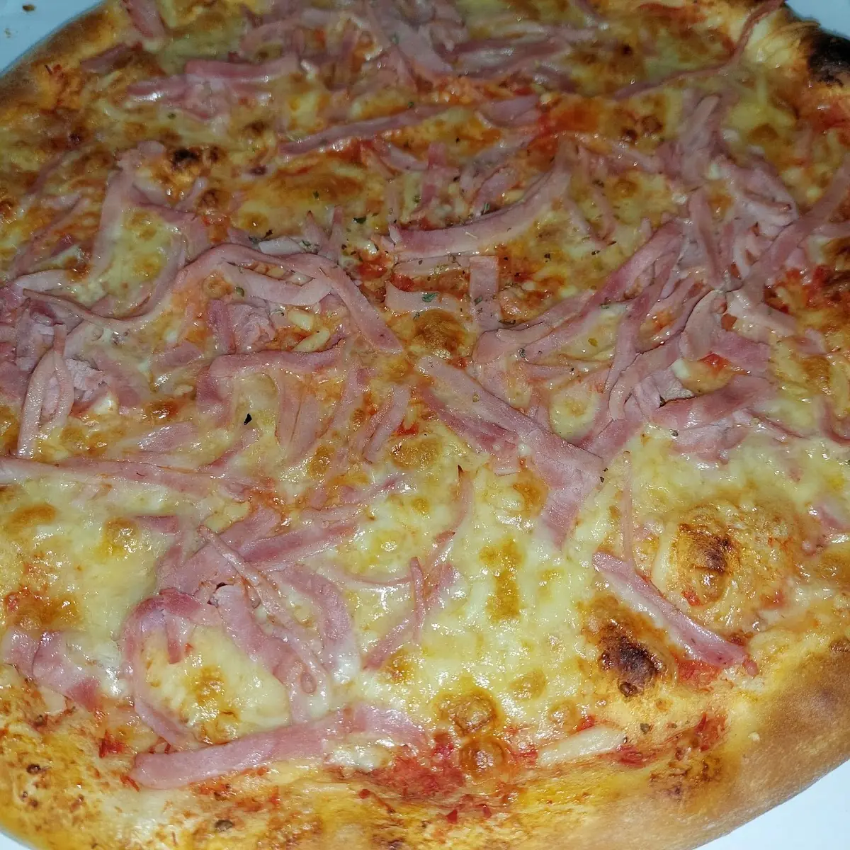 Schinken Pizza
