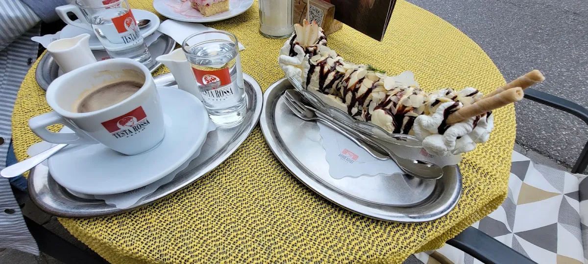 Heerlijke Koffie En Ijs