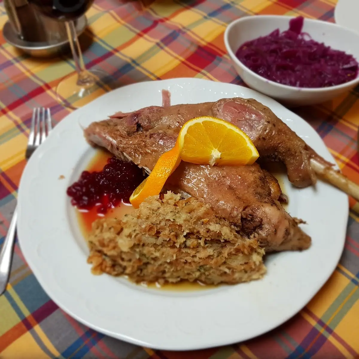 Gansl Mit Fülle Und Rotkraut