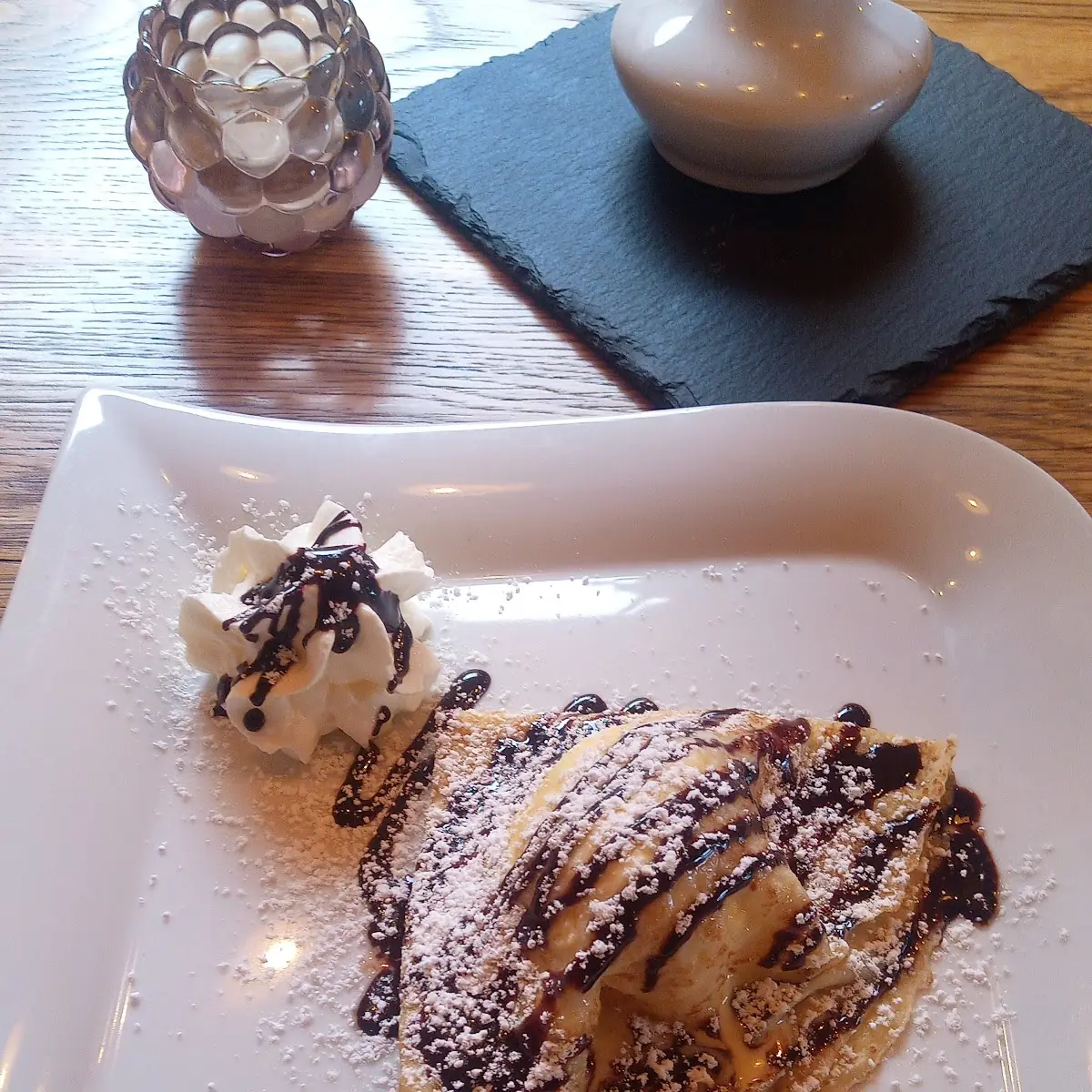 Palatschinken Mit Eis