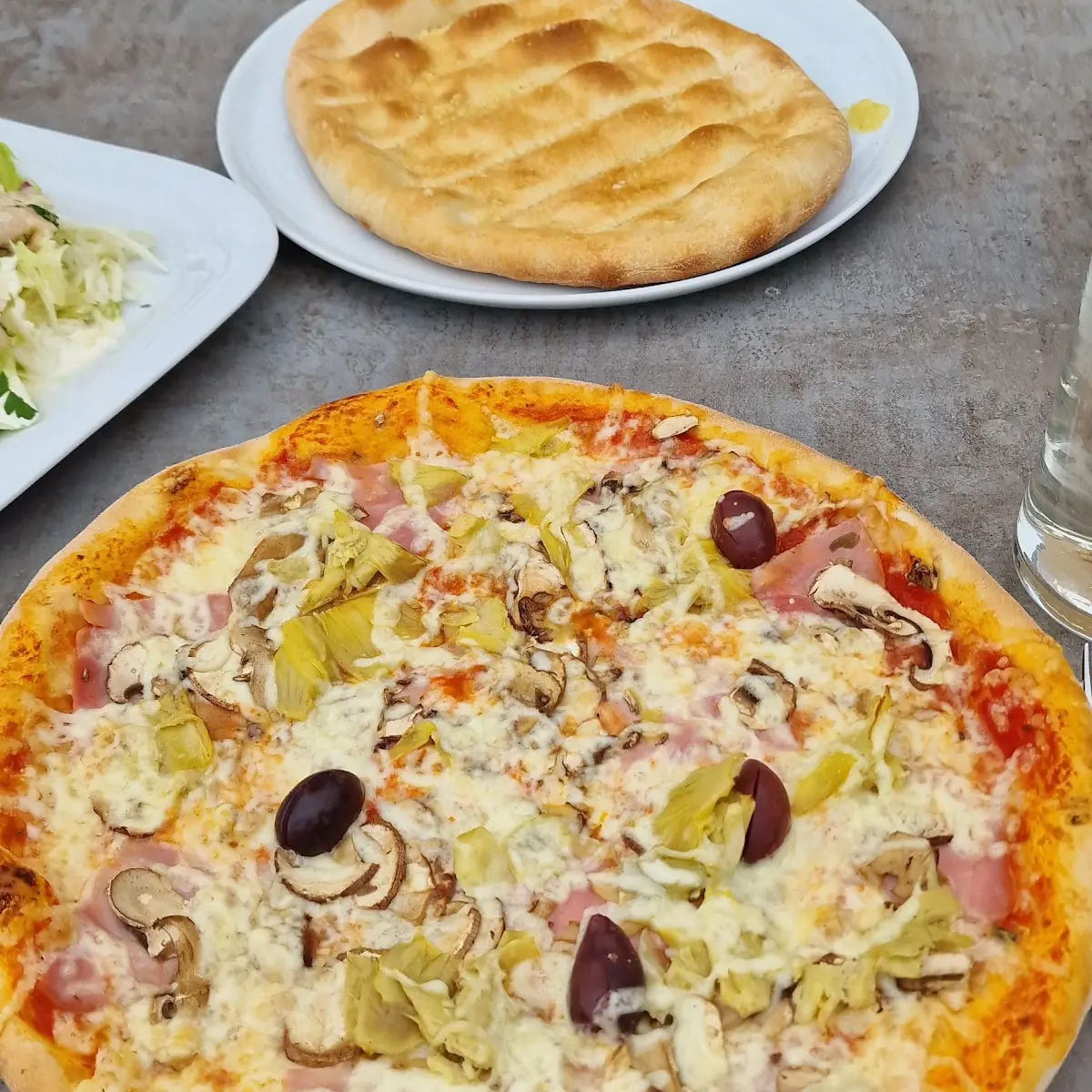 Pizza Capricciosa