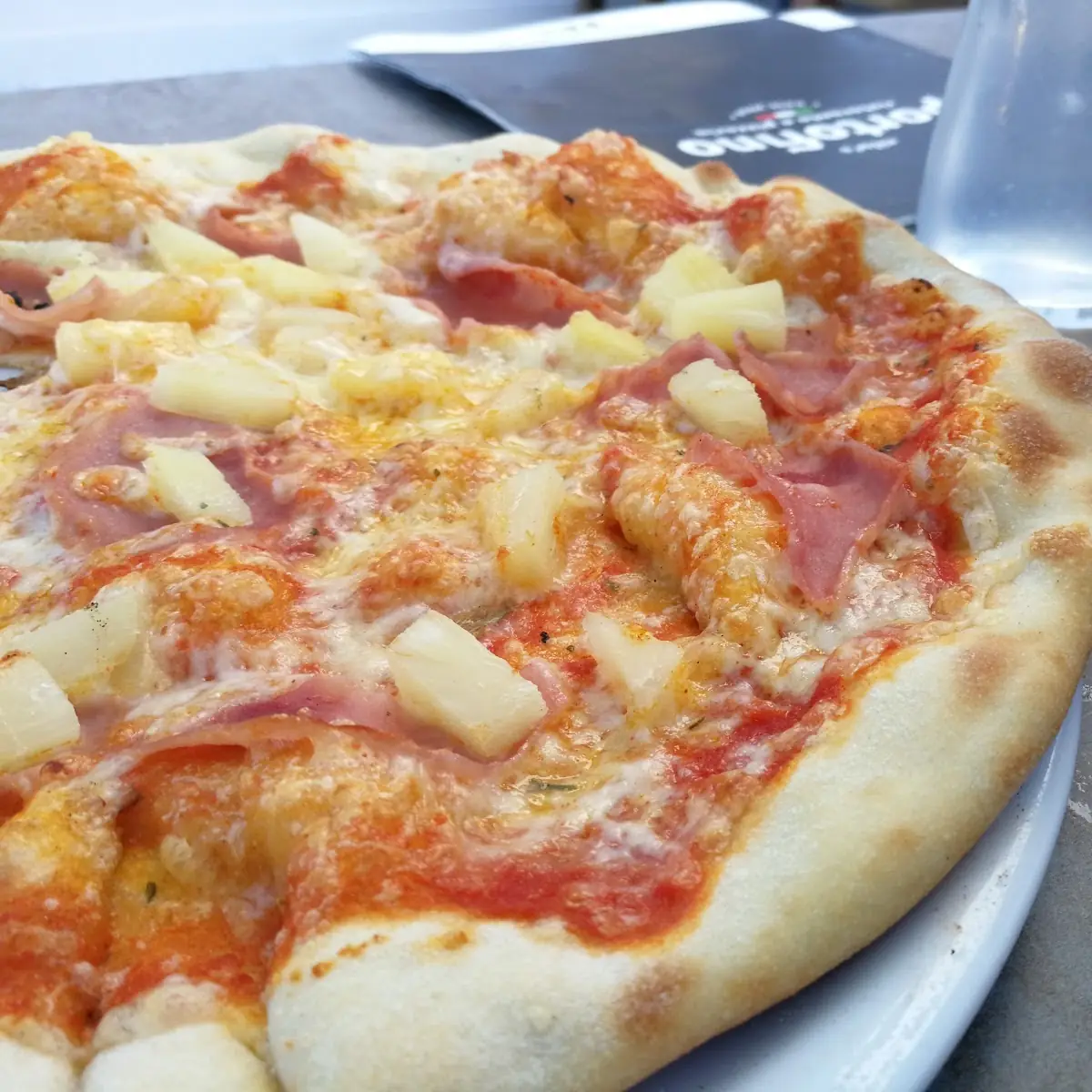 Pizza Hawaii