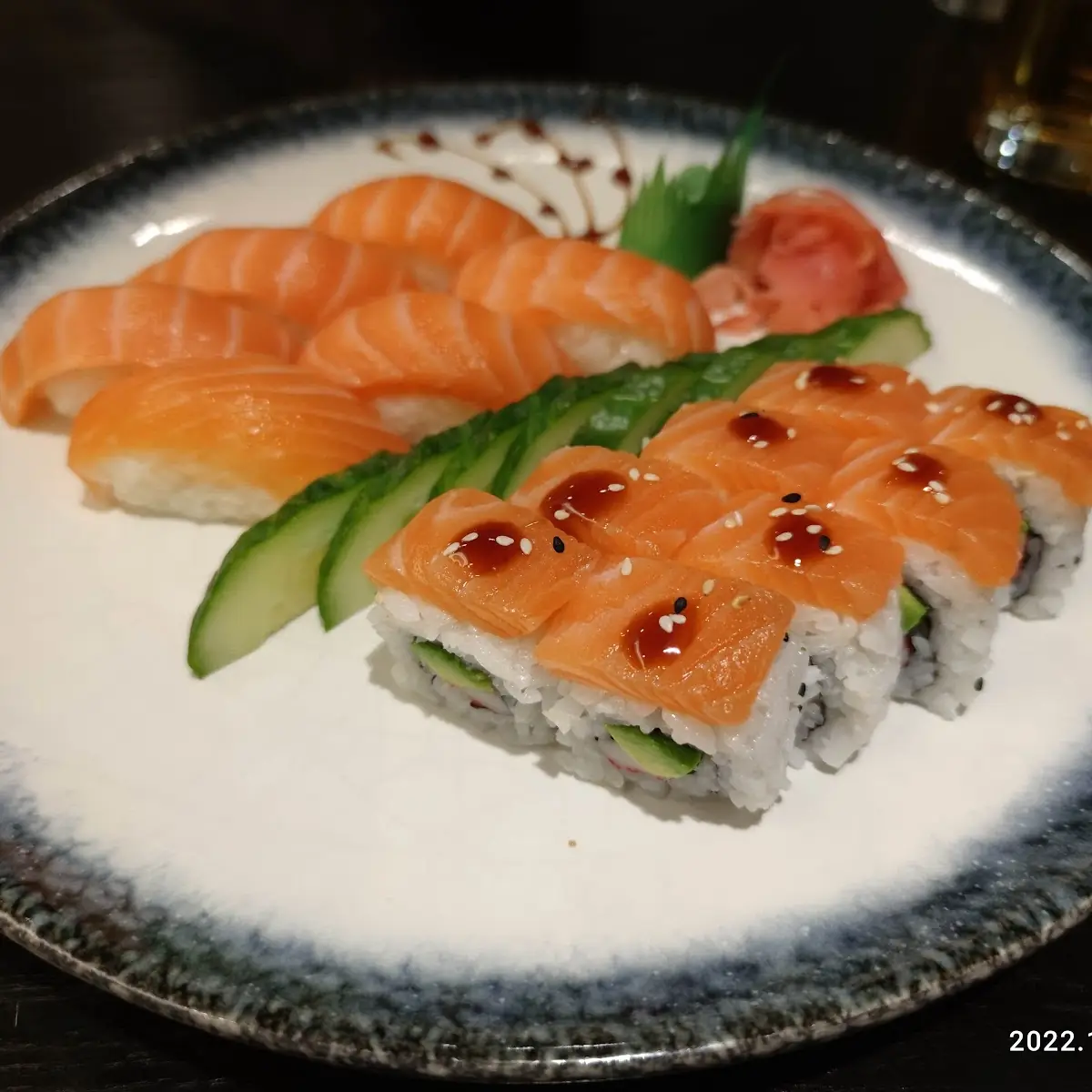 Lachs Maki Und Lachs Sushi