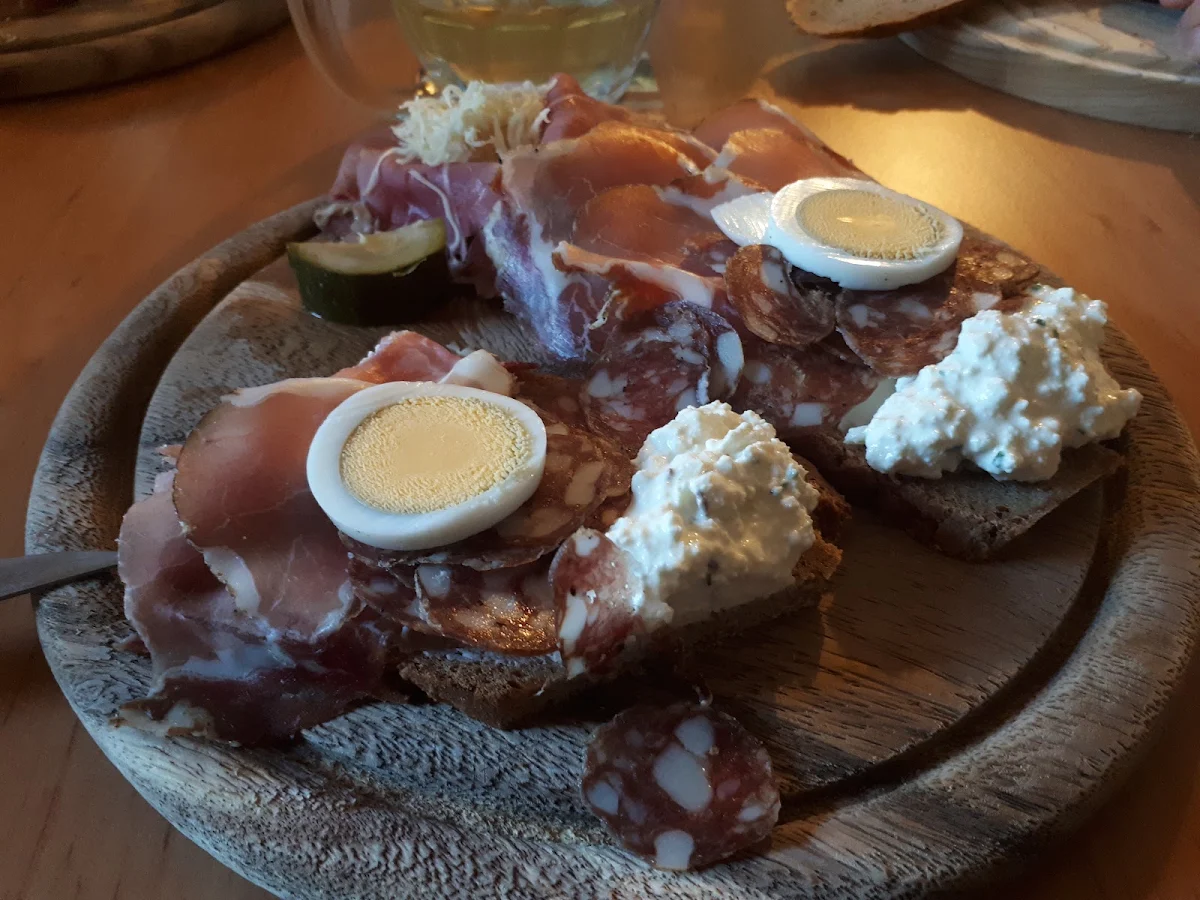 Bretljause