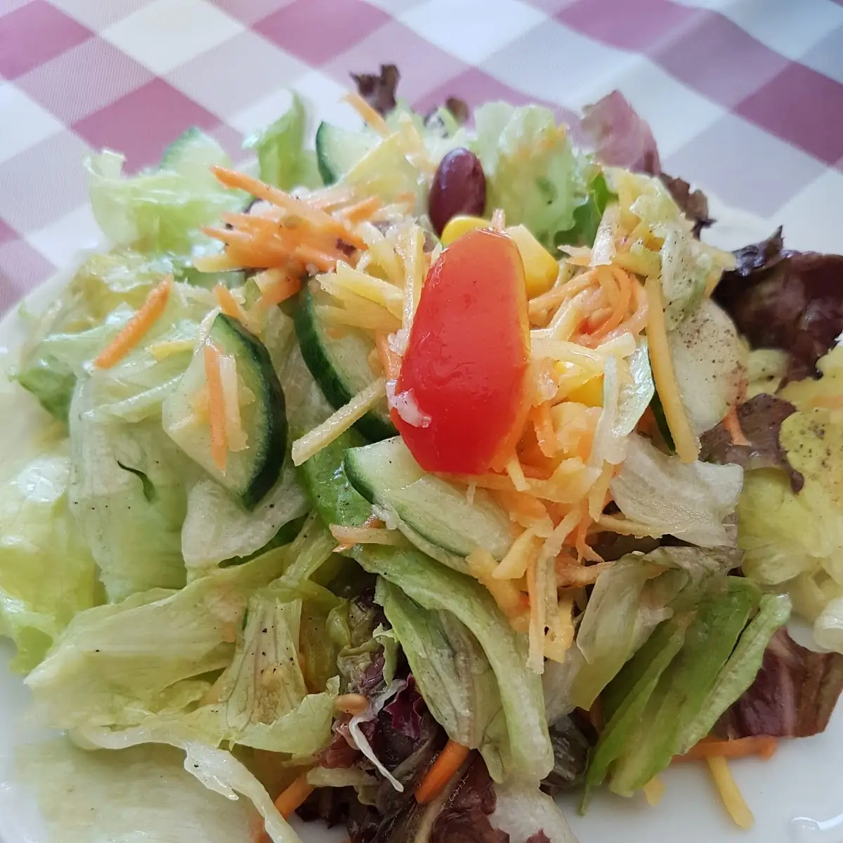 Kleiner Gemischter Salat