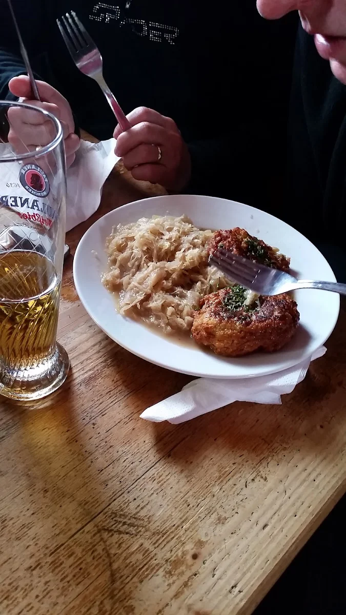Kasknödel Mit Sauerkraut
