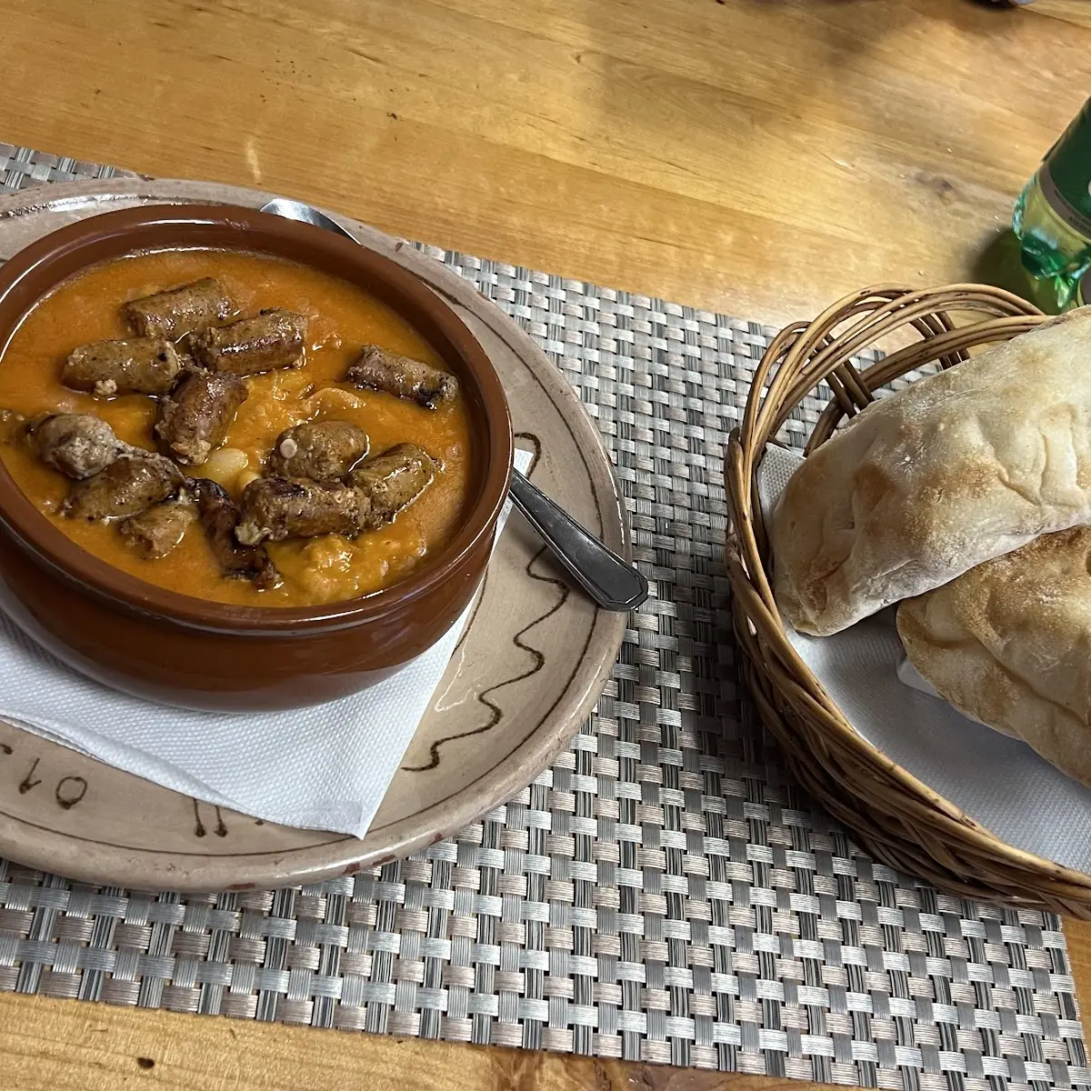 Überbackene Bohnensuppe Mit Brot