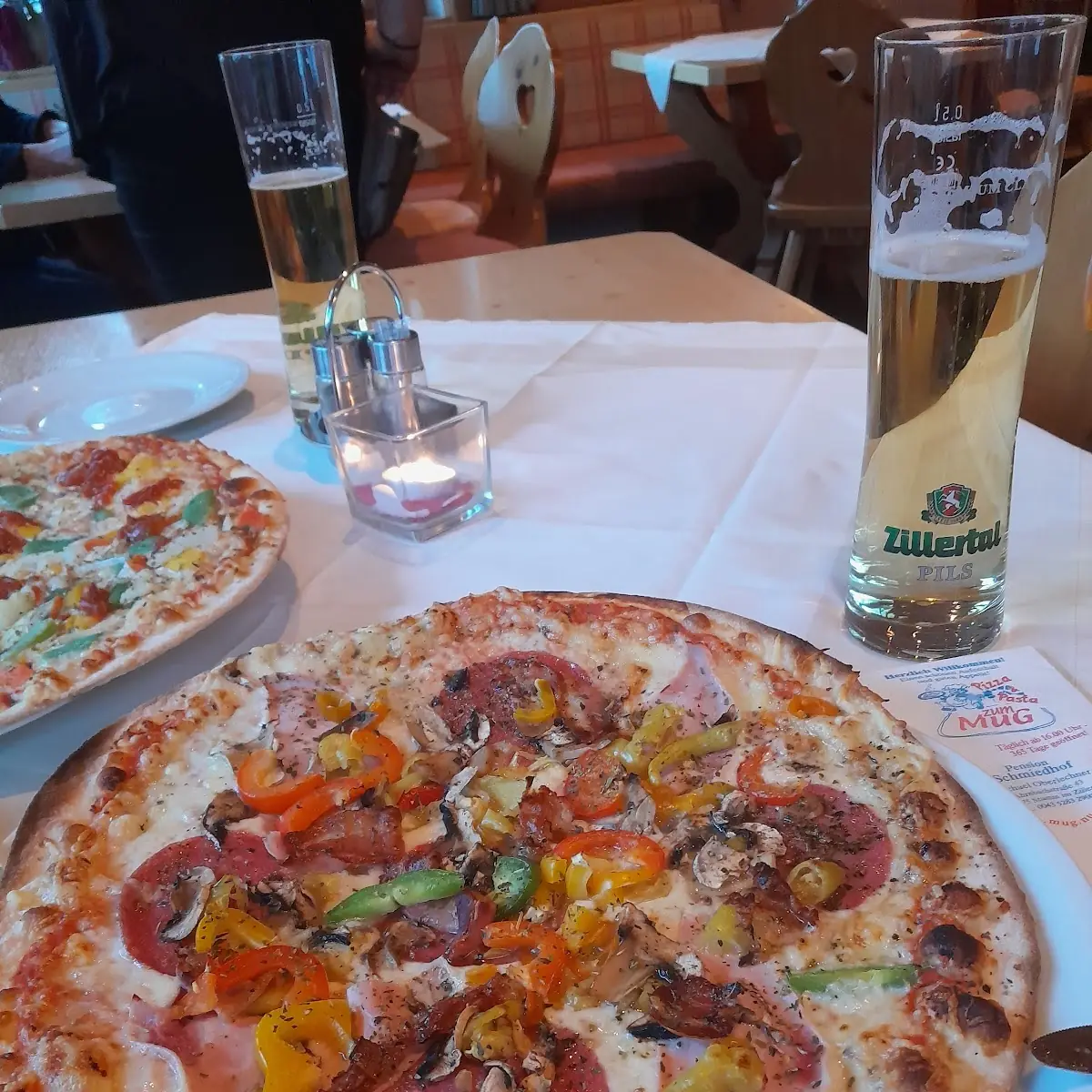Hauspizza