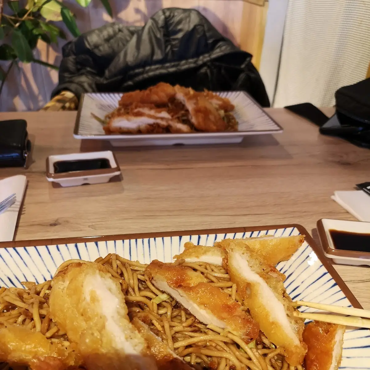 Nudeln Mit Knusprigen Huhn
