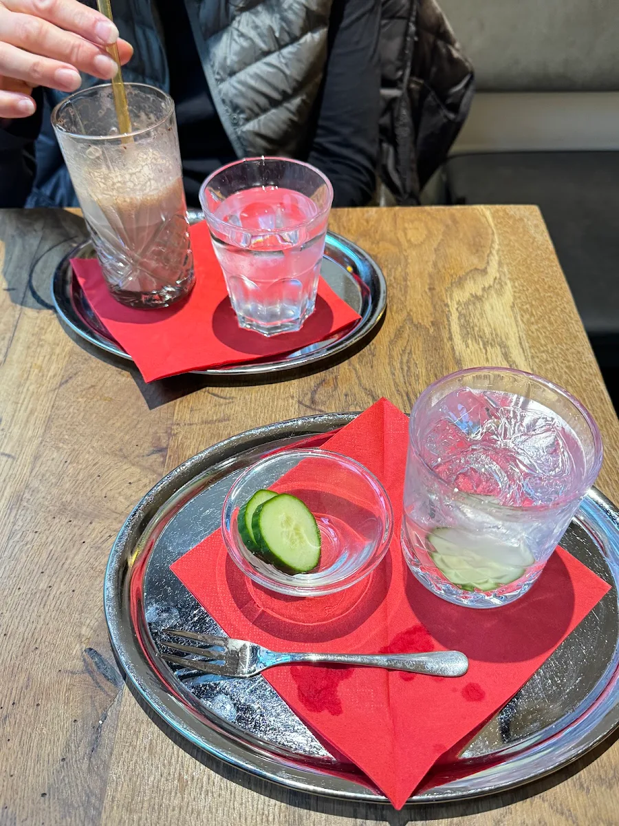 Gin and Tonic with Cucumber
