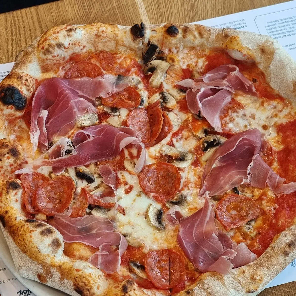 Pizza Marco Wirh Beer